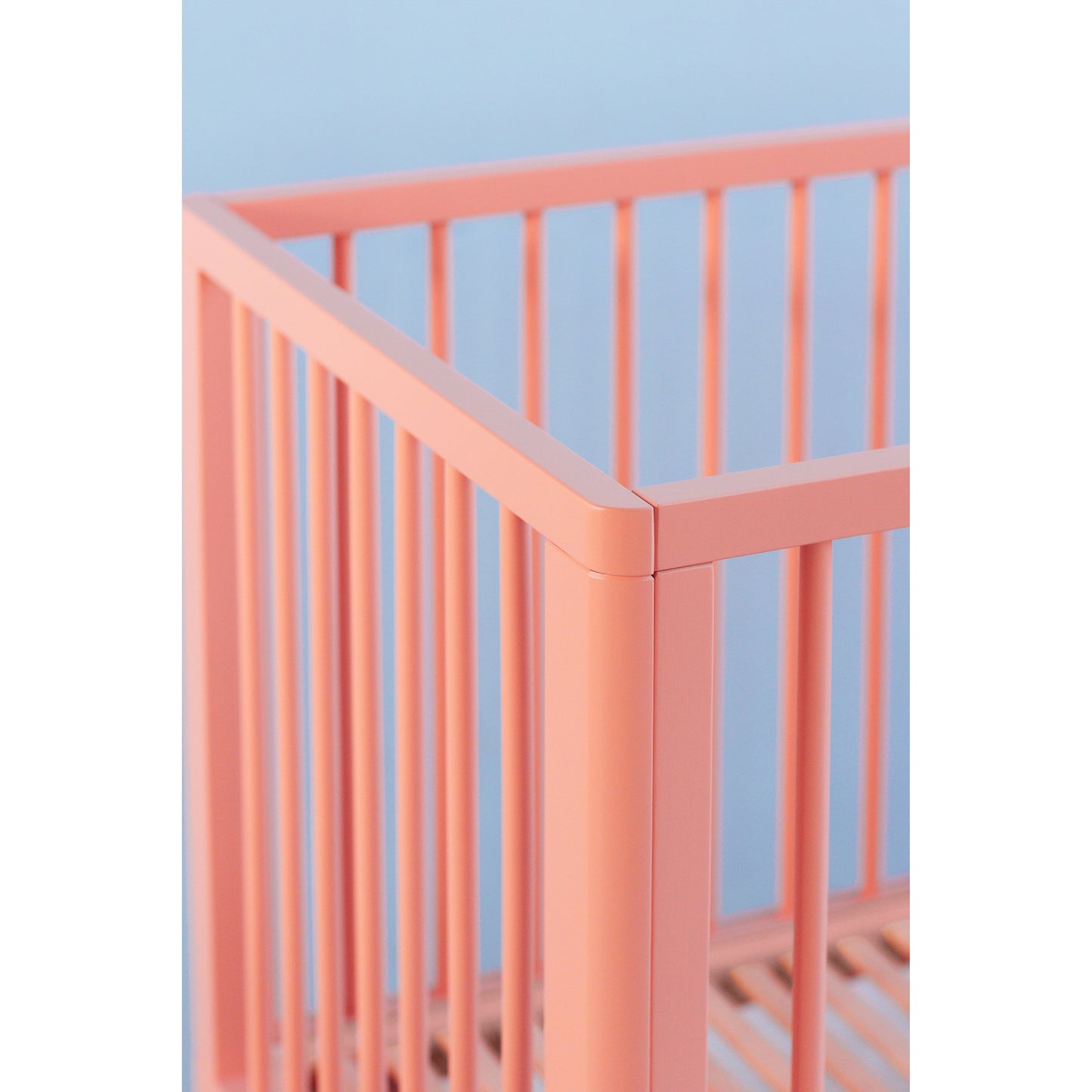 KARL & FRIC Nox cot 120 x 60cm pink inc conversion rail