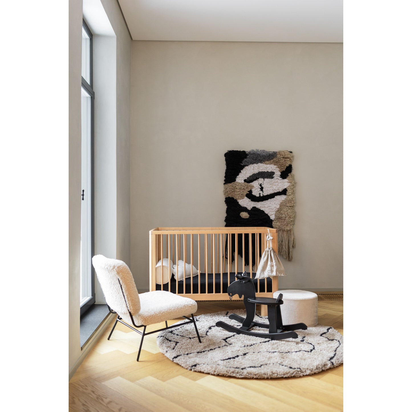 KARL & FRIC Nox cot 120 x 60cm natural wood inc conversion rail