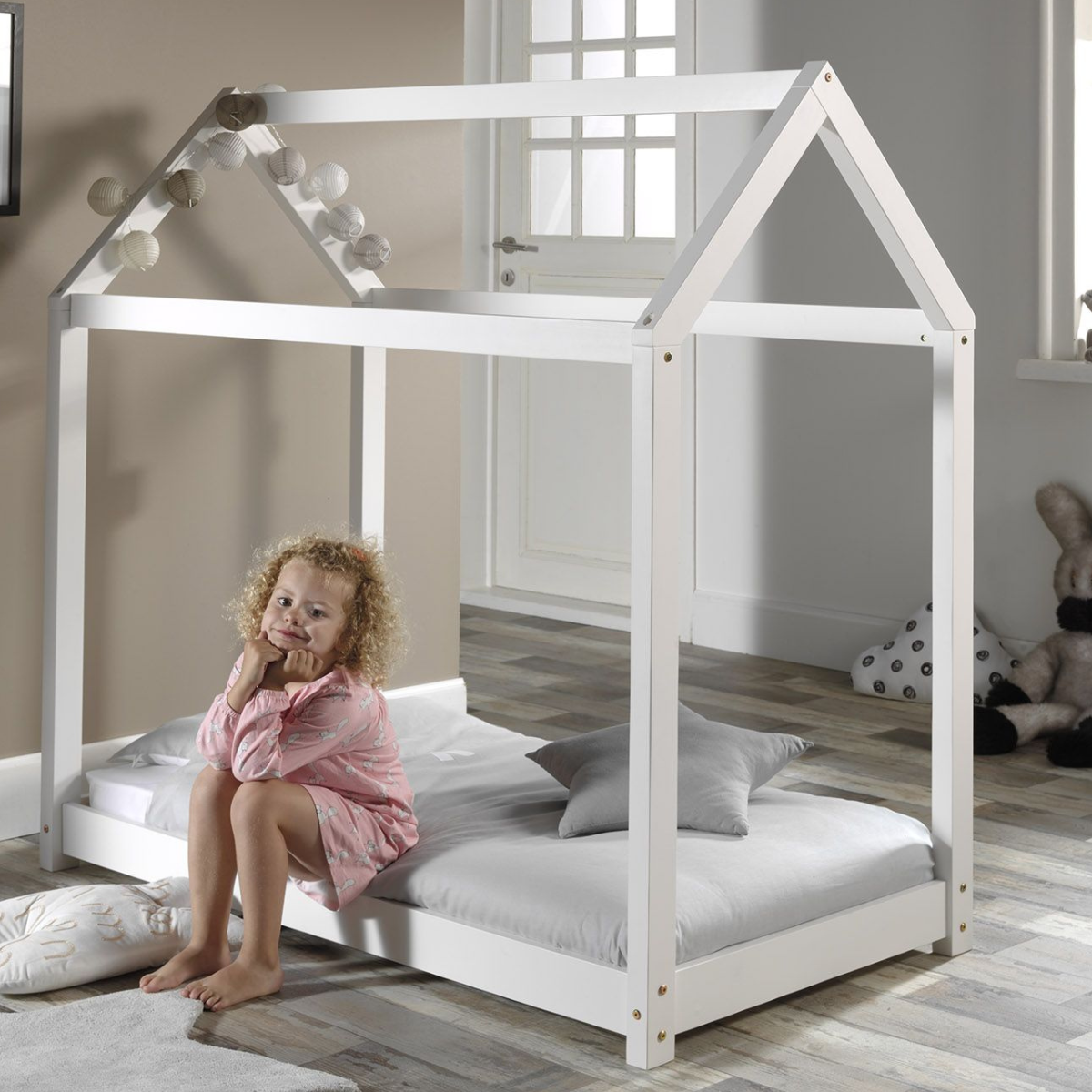VIPACK JAXX CABANE Shelley toddler house bed 140 x 70cm white