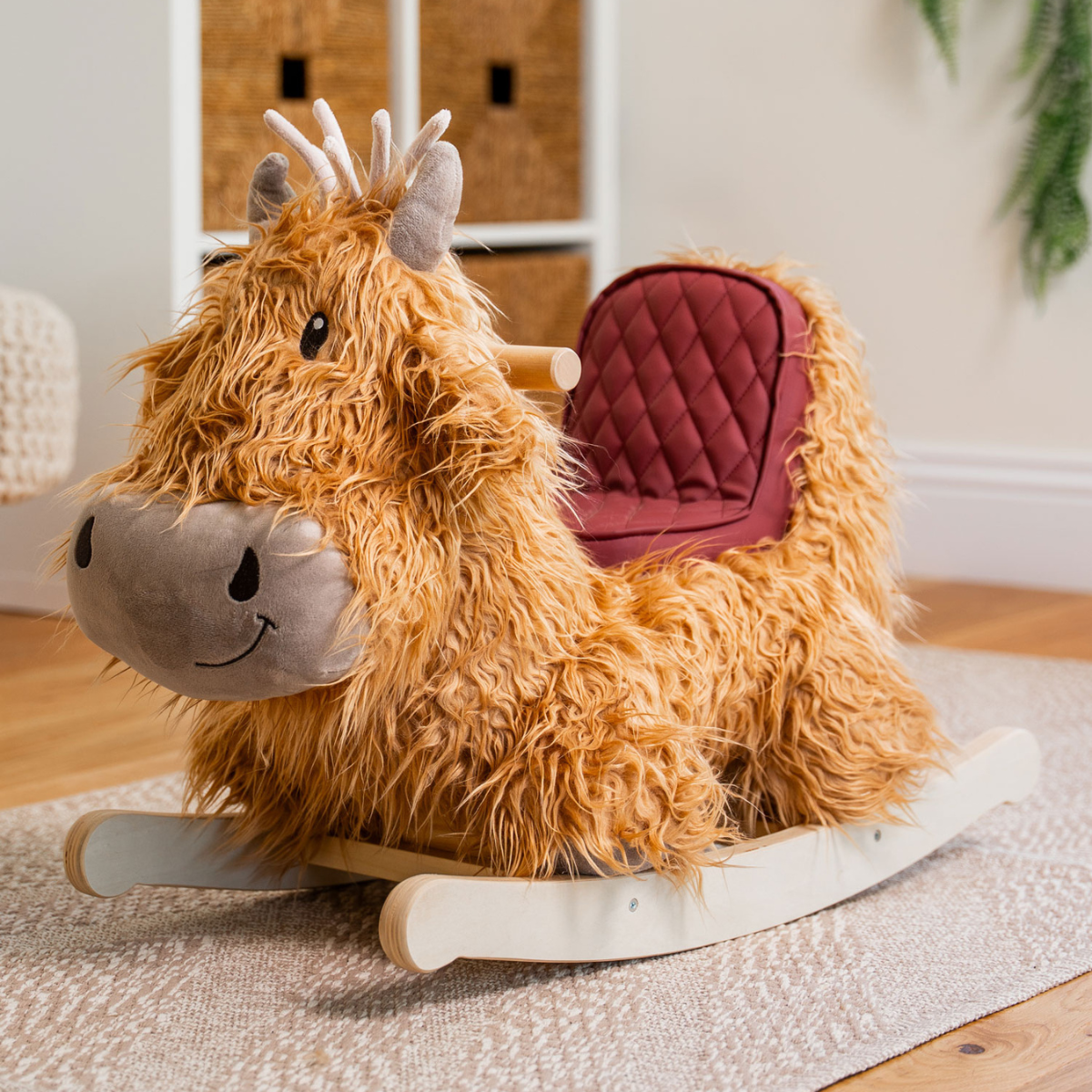 Little Bird Told Me Hubert Rocking Highland Cow (9m+)