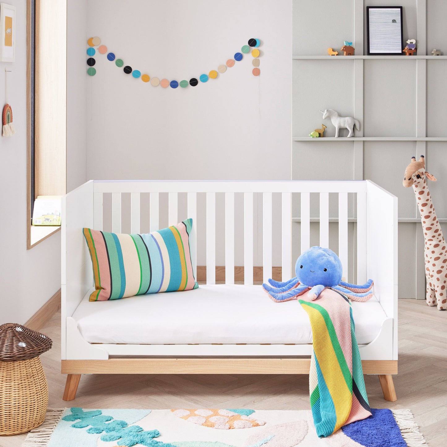 Babymore Mona Cot Bed 140 x 70cm White