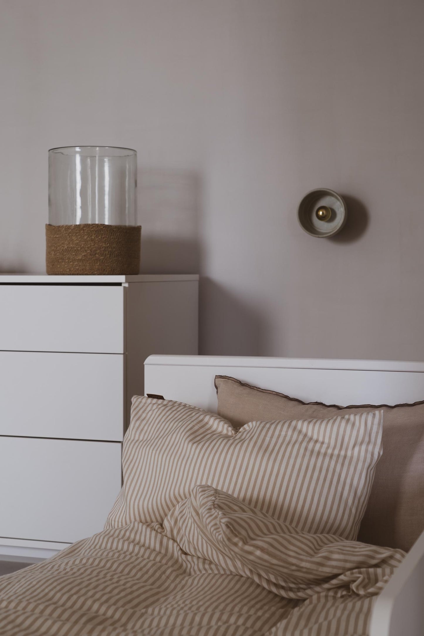 Quax Ashi Convertible Cot Bed 140 x 70 cm Cream