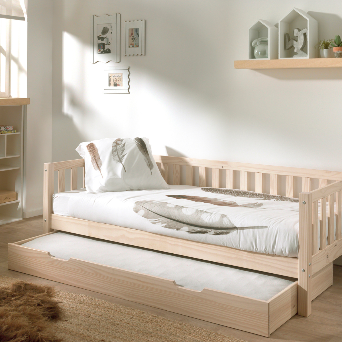 VIPACK FRITZ European single cabin bed 90 X 200cm pine inc storage drawer
