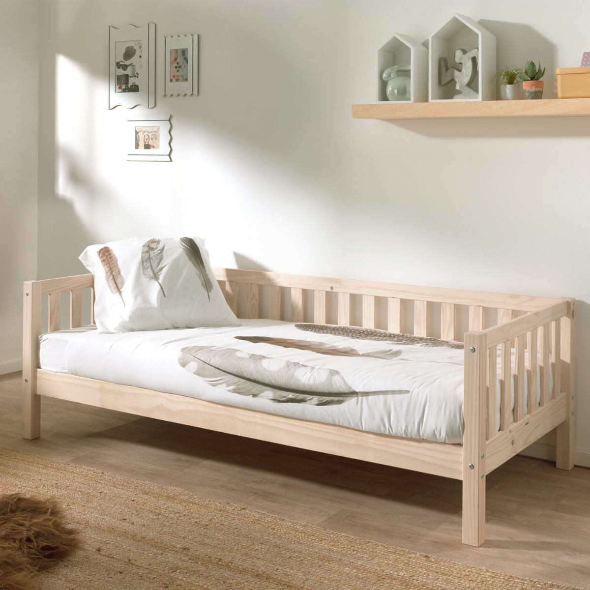VIPACK FRITZ European single cabin bed 90 X 200cm pine