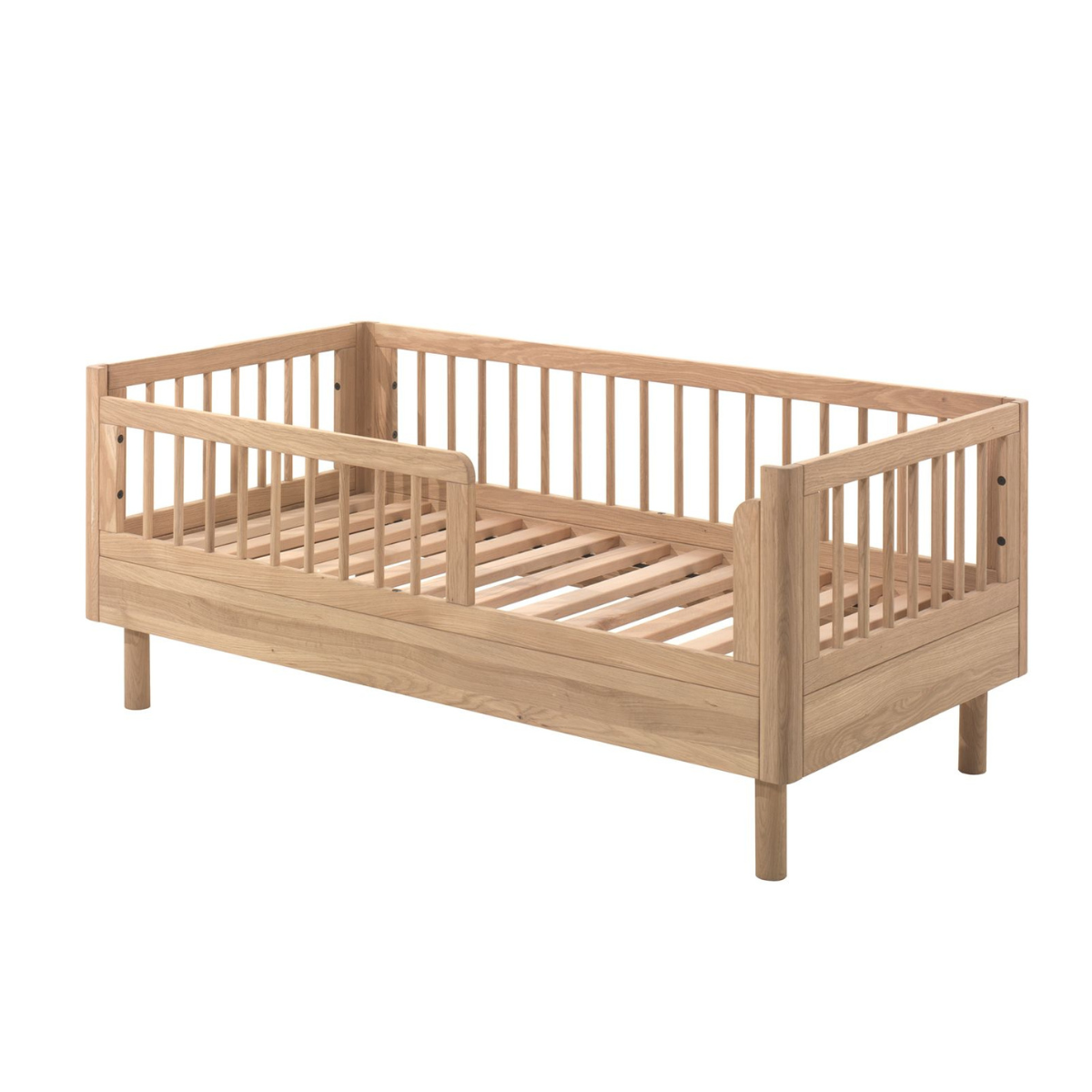 VIPACK JAXX FORREST OAK Wooden toddler bed on plain white background