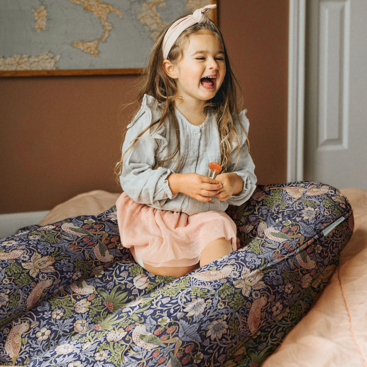 DockATot Grand Toddler Dock – William Morris Strawberry Thief