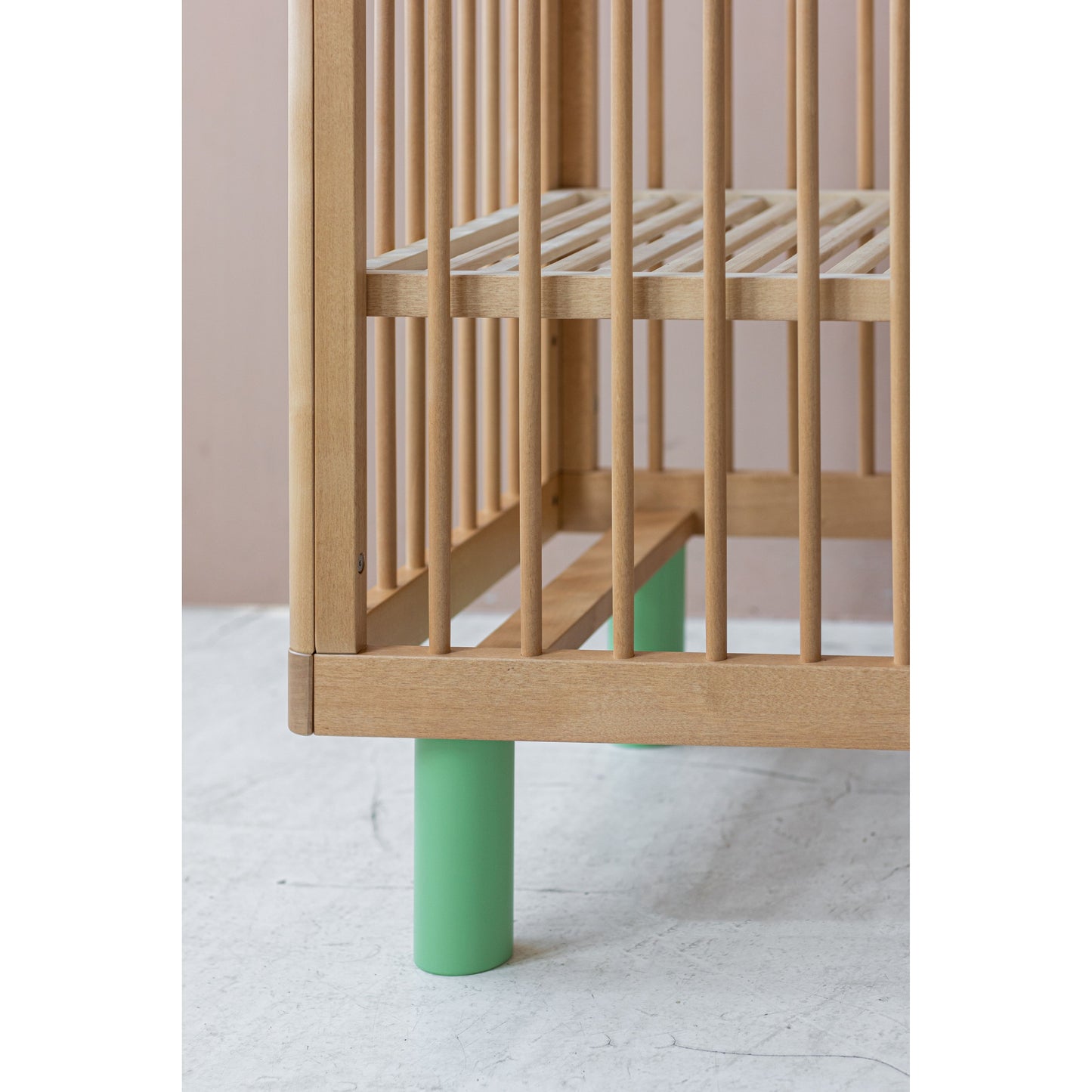 KARL & FRIC Nox cot 120 x 60cm natural wood and green inc conversion rail