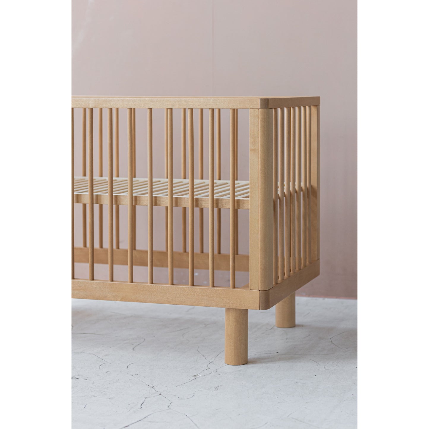 KARL & FRIC Nox cot 120 x 60cm natural wood inc conversion rail