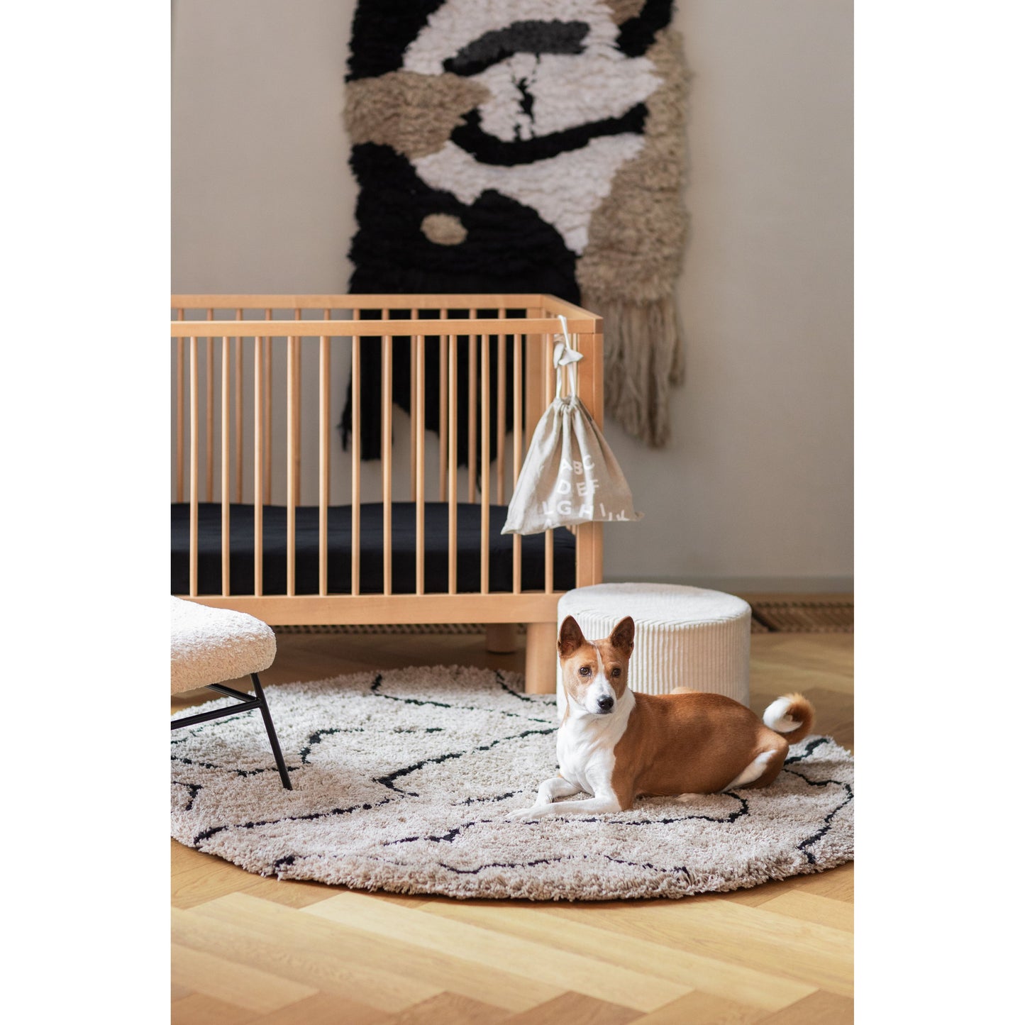 KARL & FRIC Nox cot 120 x 60cm natural wood inc conversion rail