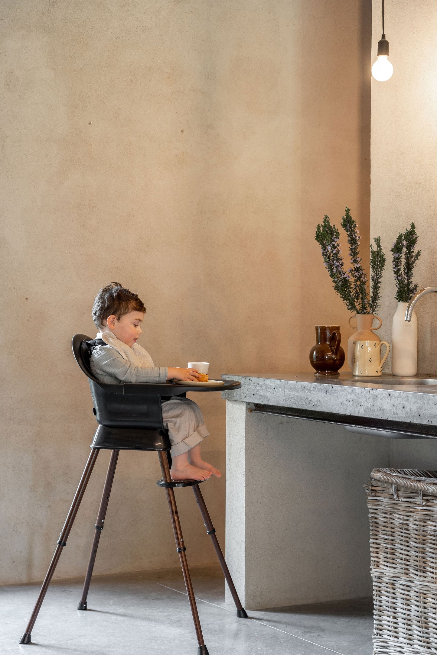 Quax Ultimo 3 Luxe Highchair Black Walnut