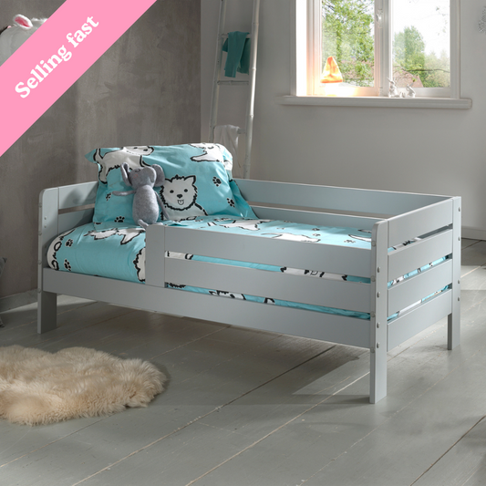 VIPACK JAXX PEUTERBED toddler bed 140 x 70cm grey panel bed guard
