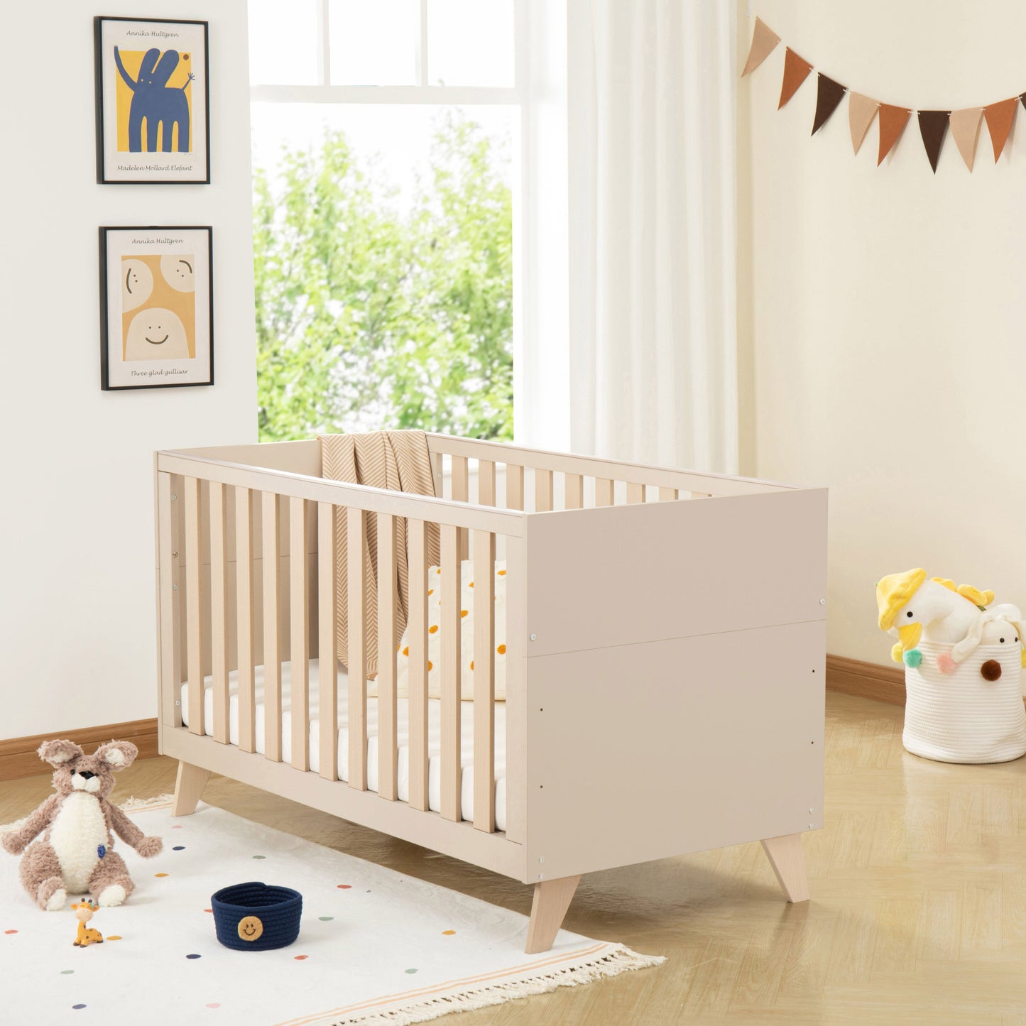 Babymore Dante Cot Bed 140 x 70 cm Cashmere