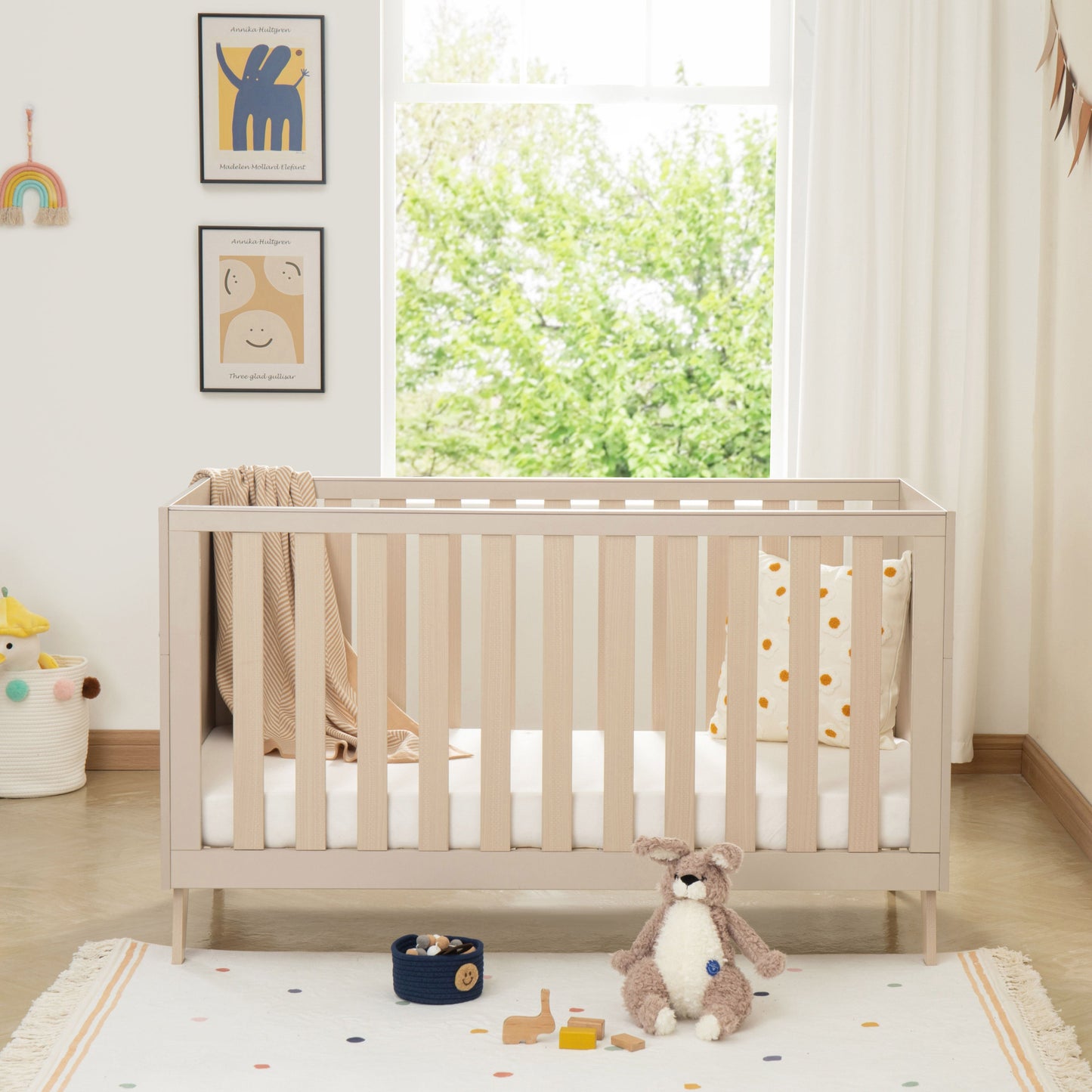 Babymore Dante Cot Bed 140 x 70 cm Cashmere