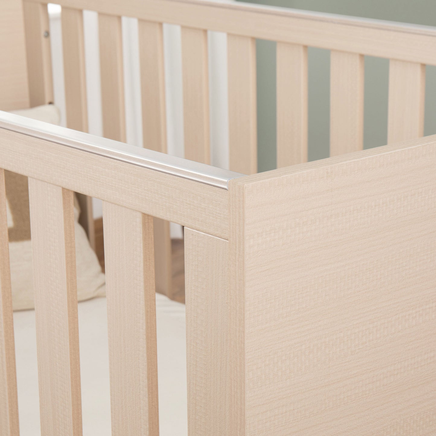 Babymore Dante Cot Bed 140 x 70 cm Natural