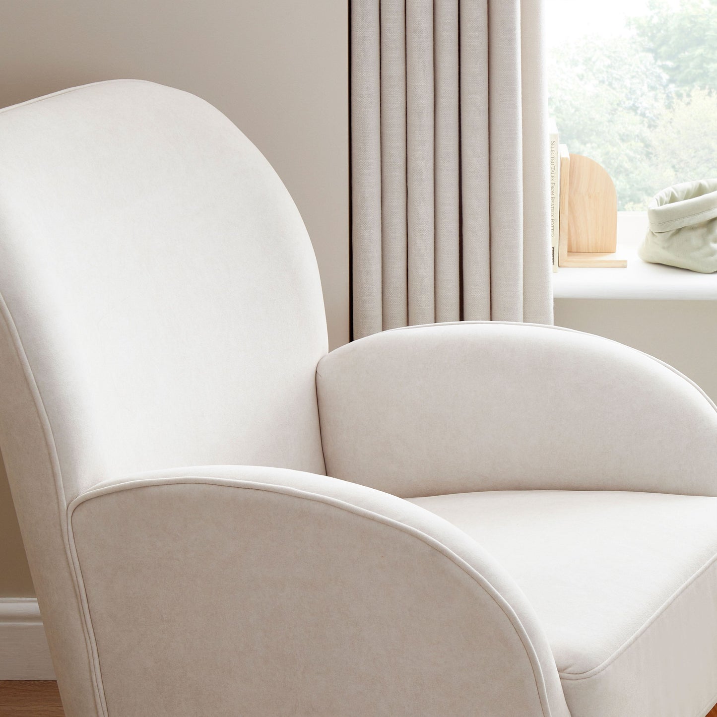 Babymore Freya Nursing Chair with Stool Cream