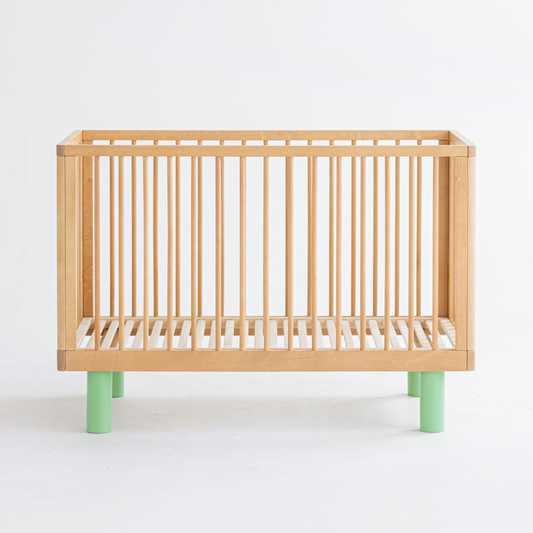 KARL & FRIC Nox cot 120 x 60cm natural wood and green inc conversion rail