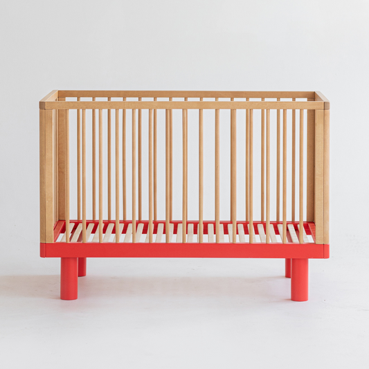 KARL & FRIC Nox cot 120 x 60cm natural wood and red inc conversion rail