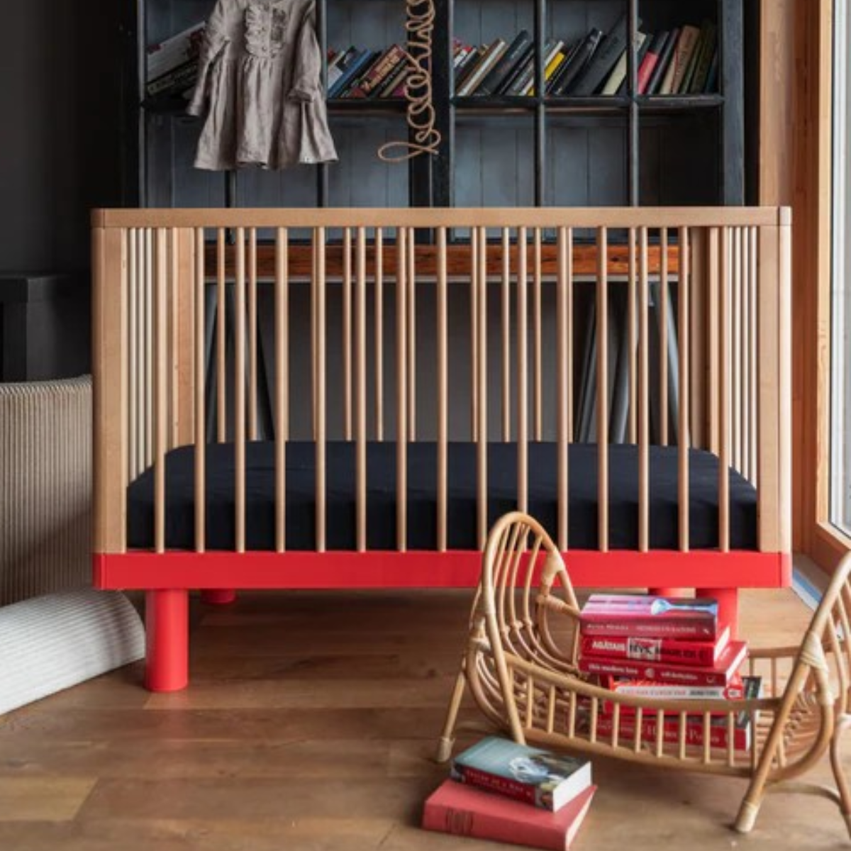 KARL & FRIC Nox cot 120 x 60cm natural wood and red inc conversion rail