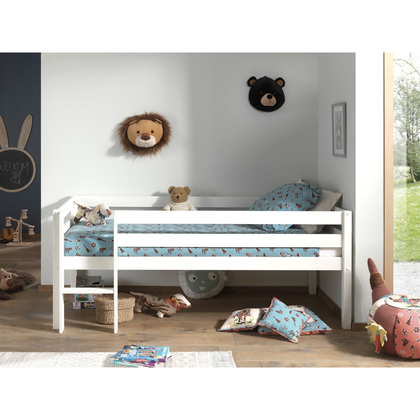 VIPACK PINO European single mid sleeper low 90 X 200cm with ladder white