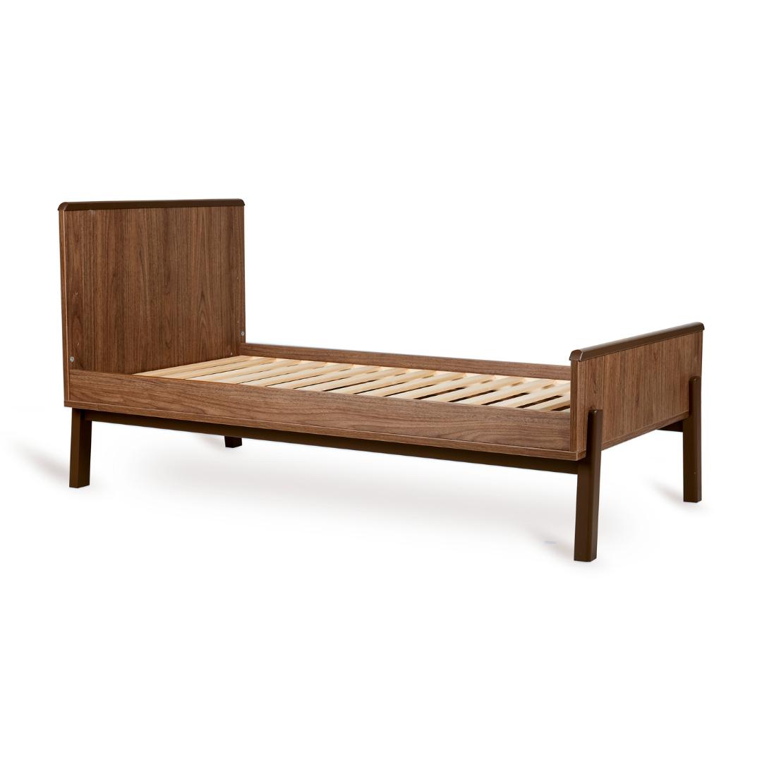 Quax Ashi Convertible Cot Bed 140 x 70 cm Chestnut