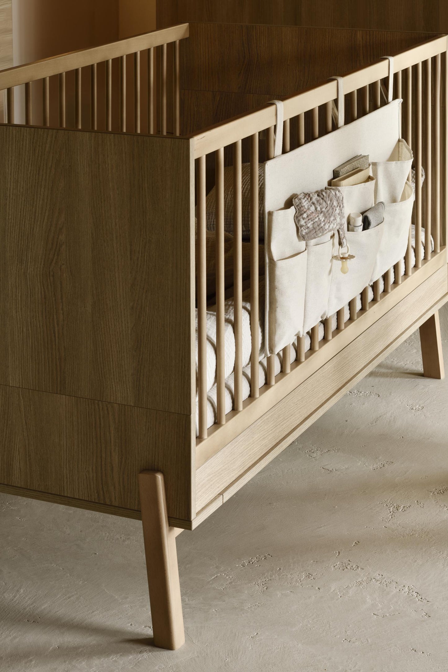 Quax Ashi Convertible Cot Bed 140 x 70 cm Honey Ash