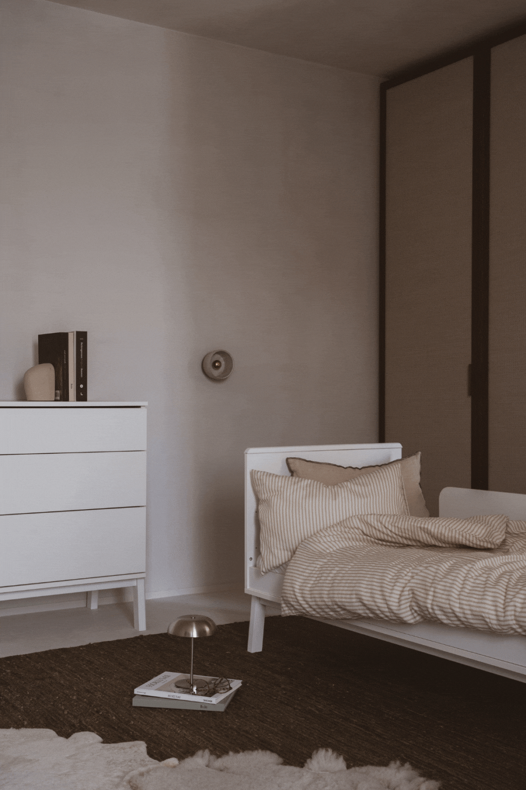 Quax Ashi Convertible Cot Bed 140 x 70 cm Cream