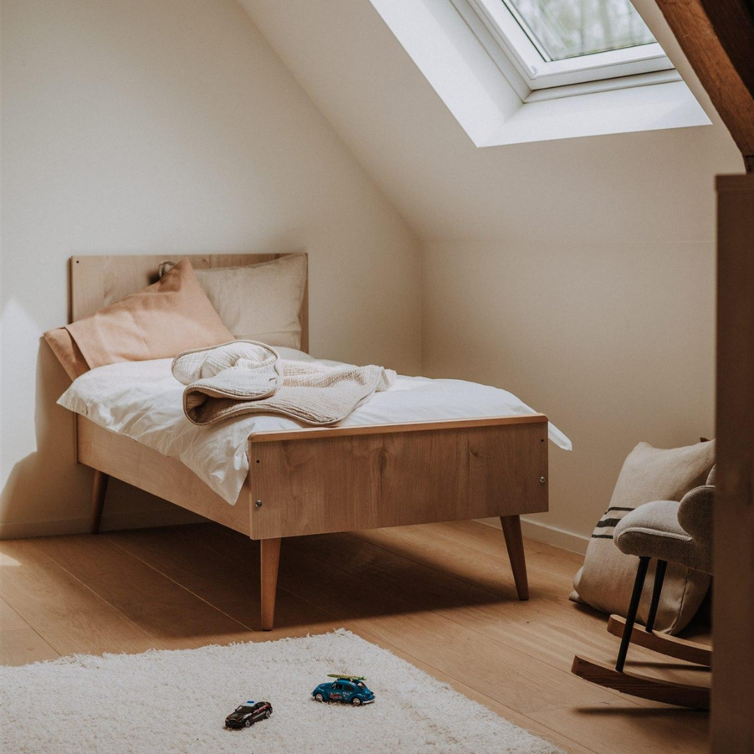 Quax Cocoon Convertible Cot Bed 140 x 70 cm Latte