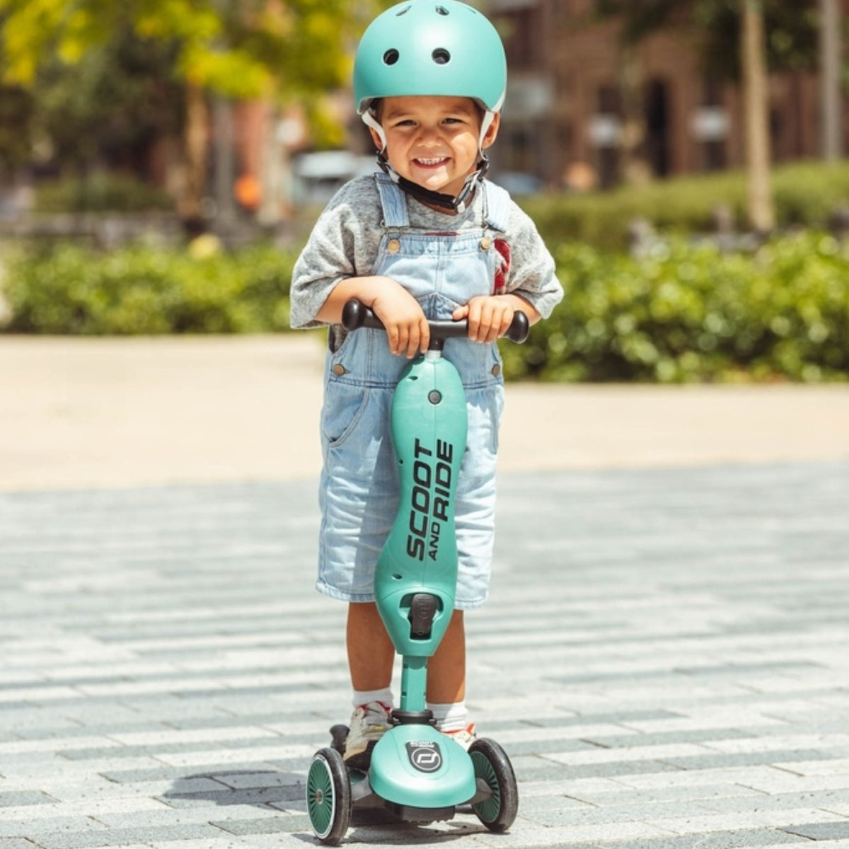 Scoot & Ride Highwaykick 1 - Forrest Green