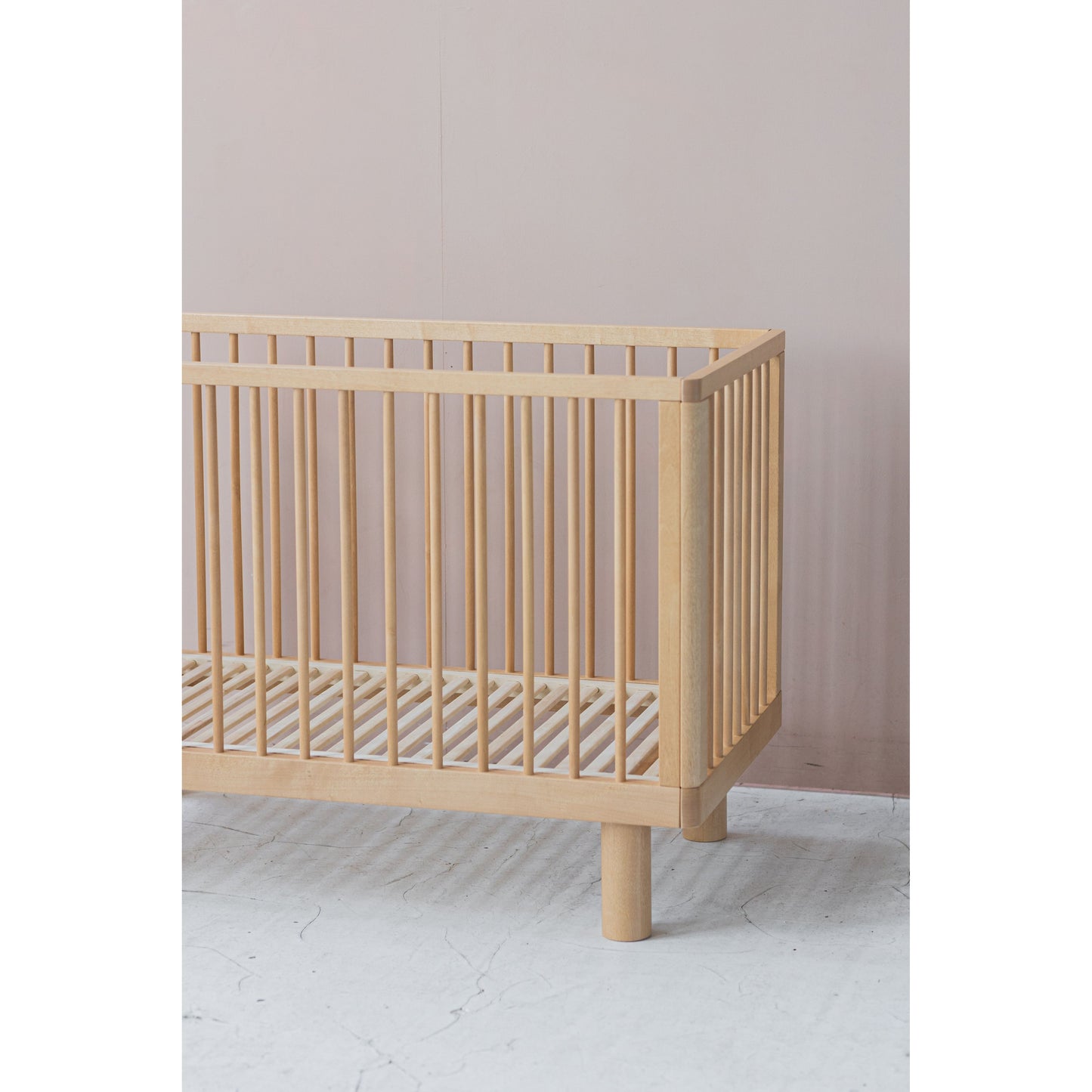 KARL & FRIC Nox cot 120 x 60cm natural wood inc conversion rail