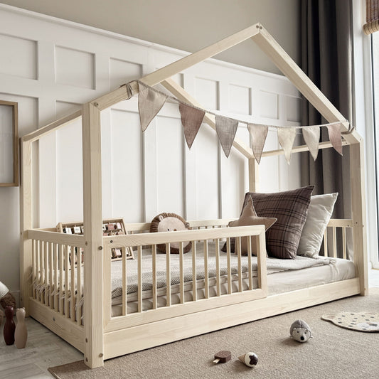 Luletto Alto House Bed inc Bed Guard 90 x 190cm Natural Wood