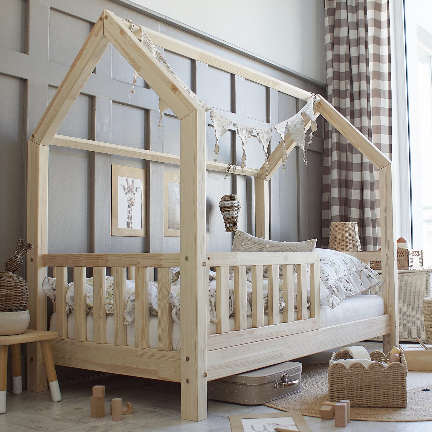 Luletto Bianco House Bed inc Bed Guard 90 x 190cm Natural Wood