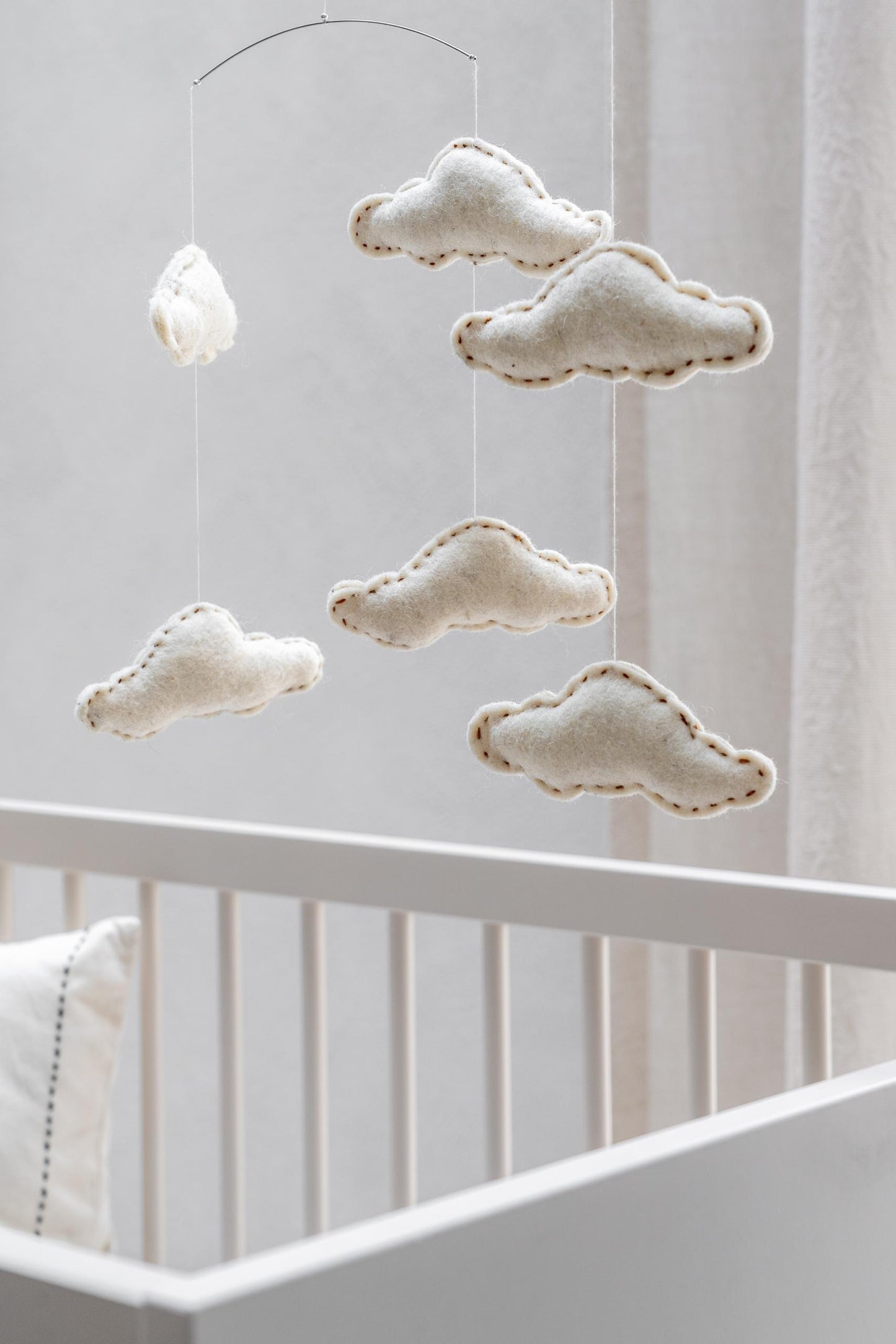 Quax Mobile for Wooden Stand Clouds
