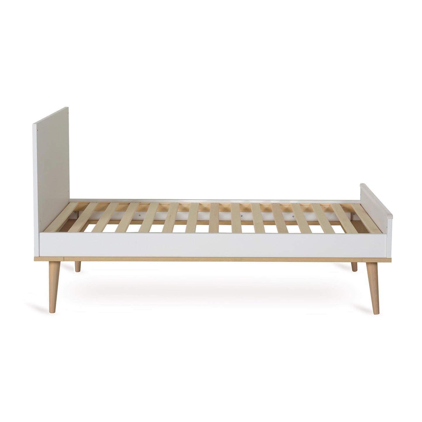 Quax Flow Convertible Cot Bed 140 x 70cm White