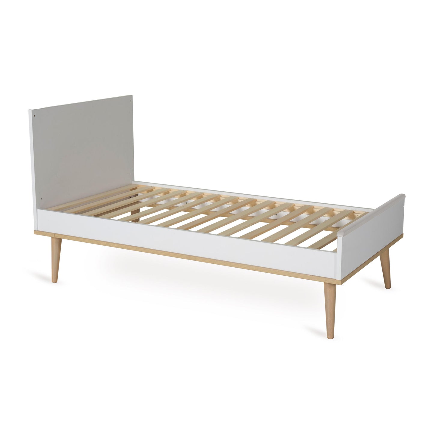 Quax Flow Convertible Cot Bed 140 x 70cm White