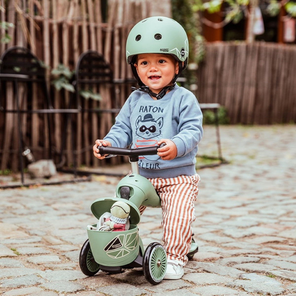 Scoot & Ride Highwaykick 1 Lifestyle - Green Lines